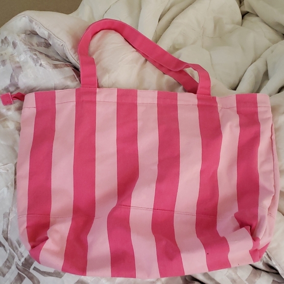 Victoria's Secret HUGE Zip Canvas Tote Bag - Picture 3 of 9
